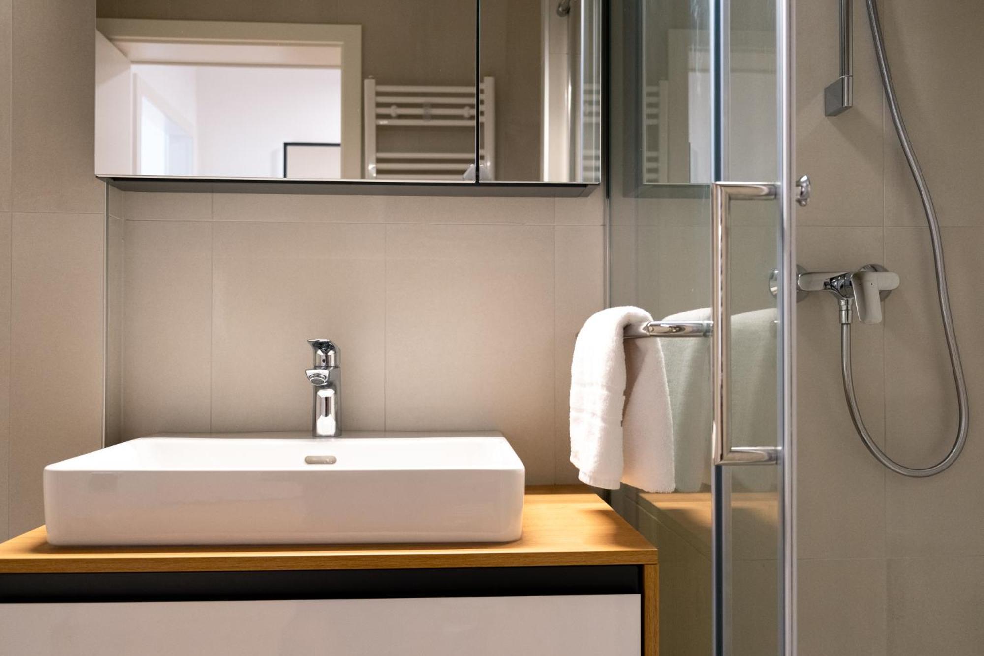 Masarykova Residence - Modern 1-Bedroom In City Center & Free Parking Ljubljana Ngoại thất bức ảnh